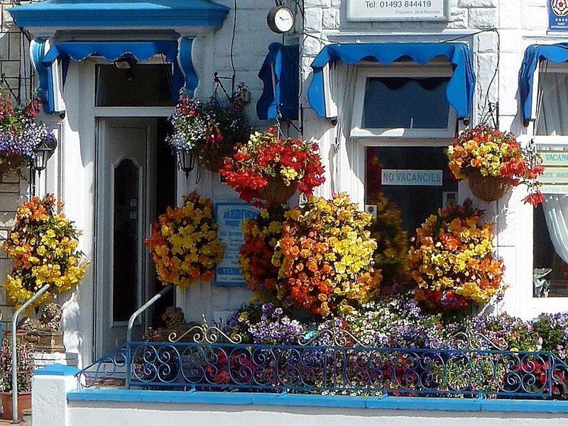 Merivon Guest House Great Yarmouth Exterior photo